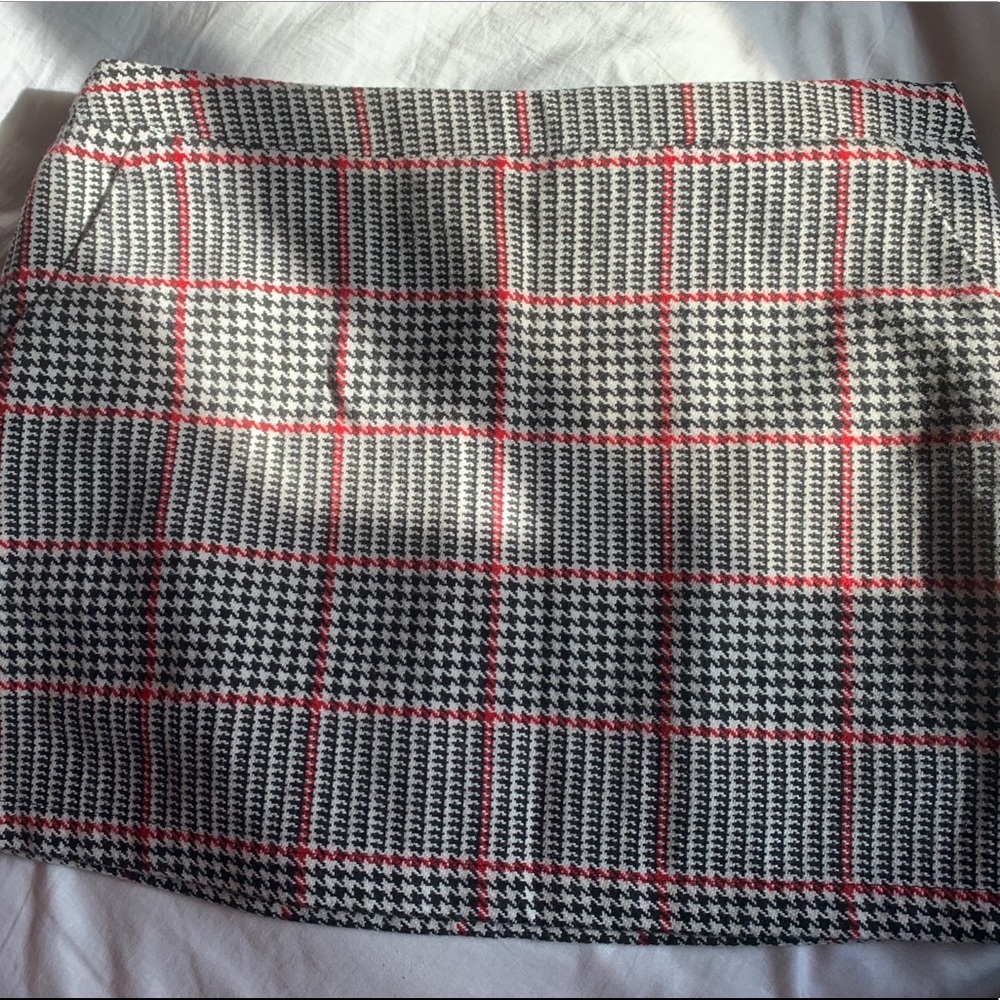 Plaid mini skirt